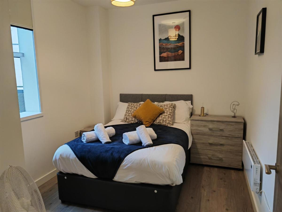 404 Bayard Plaza 2 Bedroom Apartment With Outside Terrace Peterborough Esterno foto